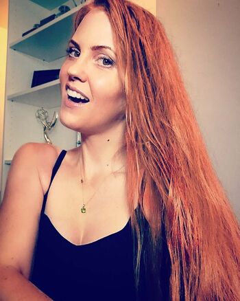 Full leaked Ren alloy page private onlyfans photo