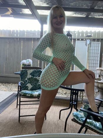 Full leaked Rena riffel private onlyfans photo