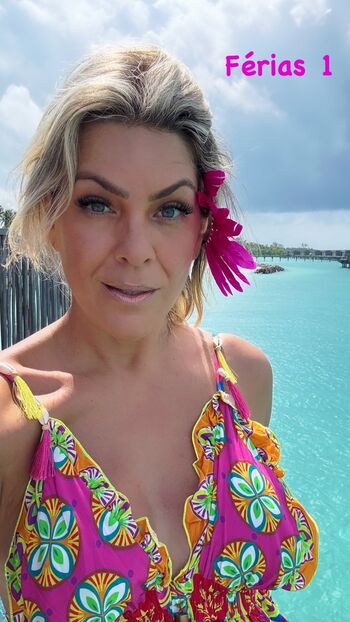 Full leaked Renata fan page private onlyfans photo