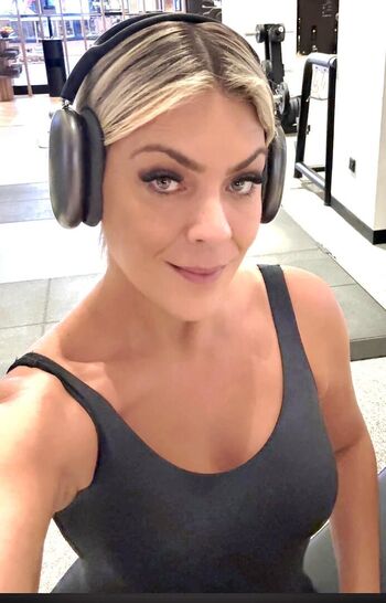 Full leaked Renata fan page private onlyfans photo