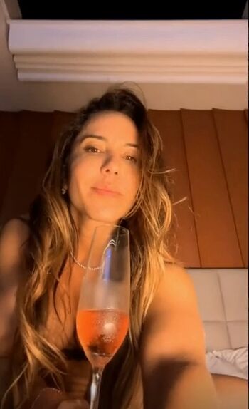 Full leaked Renata frisson page private onlyfans photo