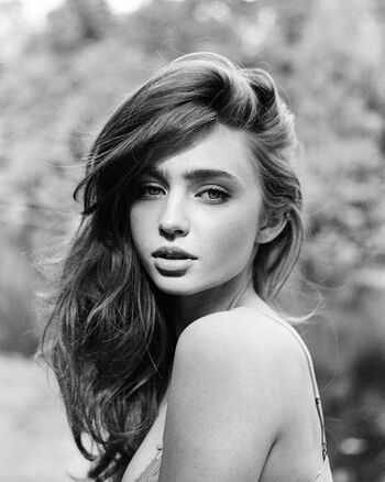 Full leaked Renata valliulina private onlyfans photo