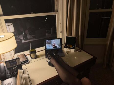 Full leaked Renatarii  page private onlyfans photo