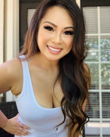 Full leaked Reneesouv realtor private onlyfans photo