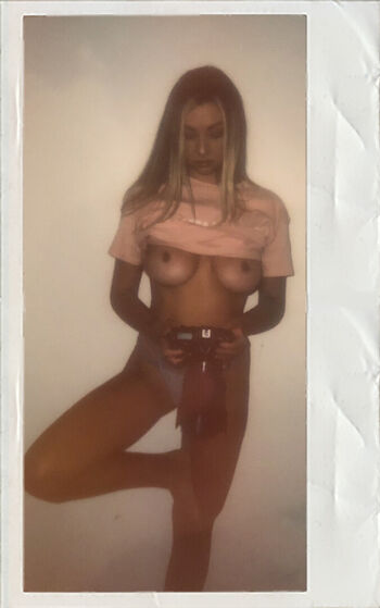 Full leaked Renlouisebird private onlyfans photo