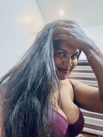 Full leaked Reshma rechu page private onlyfans photo