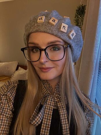 Full leaked Retro wannabe private onlyfans photo