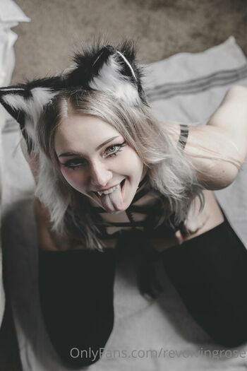 Full leaked Revolvingrose  page private onlyfans photo