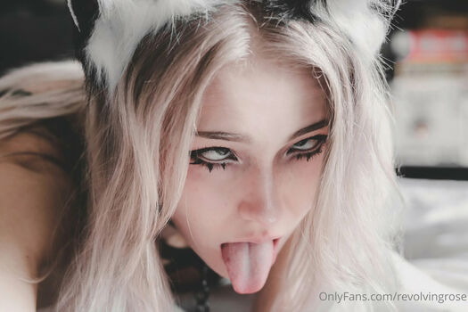 Full leaked Revolvingrose  page private onlyfans photo