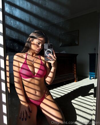 Full leaked Rhian sugden private onlyfans photo