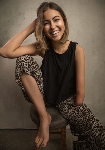 Full leaked Rhiannon clements private onlyfans photo