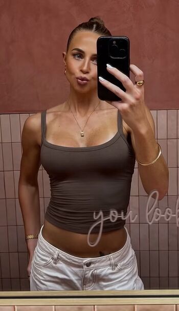 Full leaked Rhiannon darney private onlyfans photo