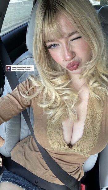 Full leaked Rhiannontice private onlyfans photo