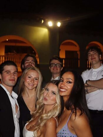 Full leaked Rianabailey private onlyfans photo