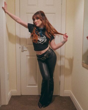 Full leaked Rianne downey private onlyfans photo