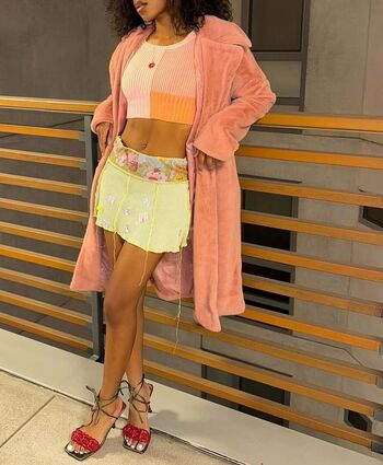 Full leaked Riele downs page private onlyfans photo