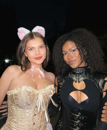 Full leaked Riele downs private onlyfans photo