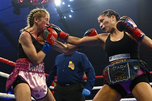 Full leaked Right hook roxy private onlyfans photo