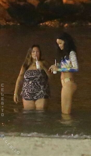 Full leaked Rihanna page private onlyfans photo