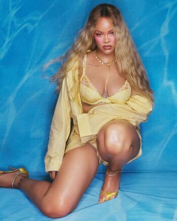 Full leaked Rihanna page private onlyfans photo