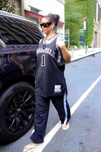 Full leaked Rihanna private onlyfans photo