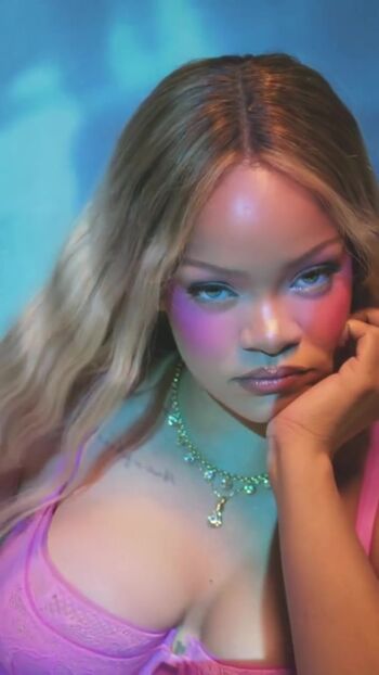 Full leaked Rihanna page private onlyfans photo