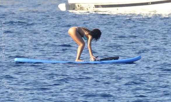 Full leaked Rihanna page private onlyfans photo