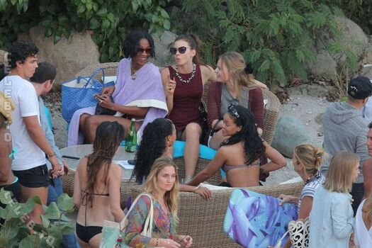 Full leaked Rihanna  page private onlyfans photo