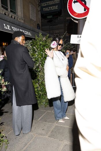 Full leaked Rihanna page private onlyfans photo