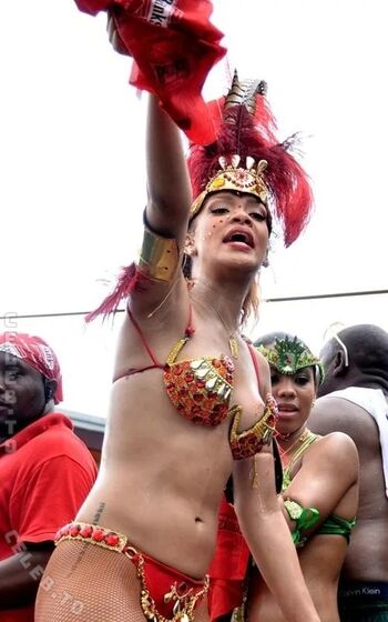 Full leaked Rihanna page private onlyfans photo
