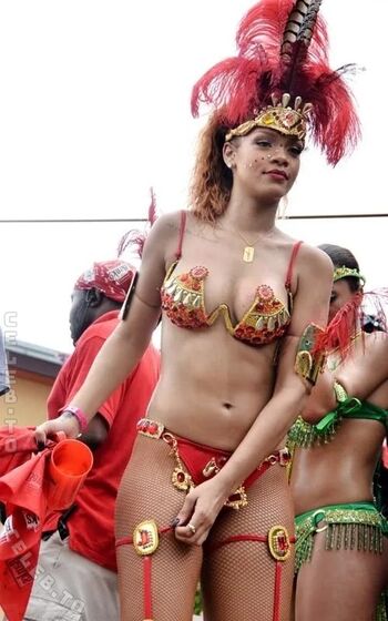 Full leaked Rihanna page private onlyfans photo