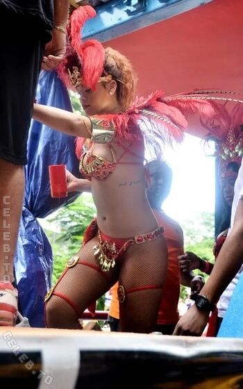 Full leaked Rihanna page private onlyfans photo