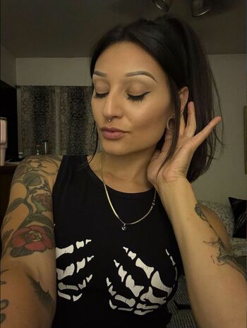 Full leaked Rikki lee garcia private onlyfans photo