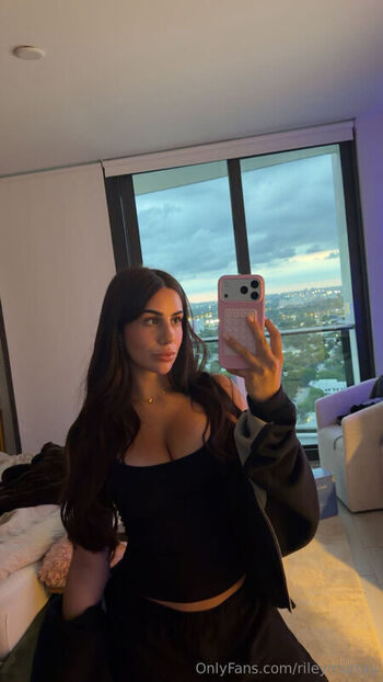 Full leaked Riley murray private onlyfans photo