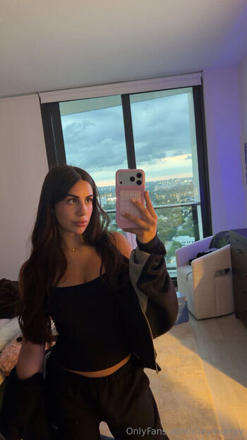 Full leaked Riley murray private onlyfans photo