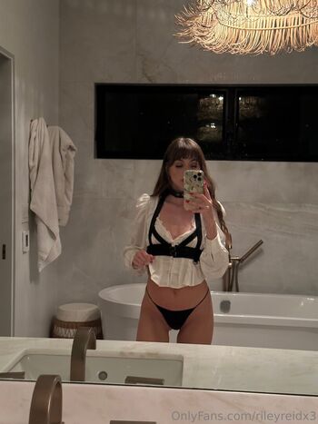 Full leaked Riley reid private onlyfans photo
