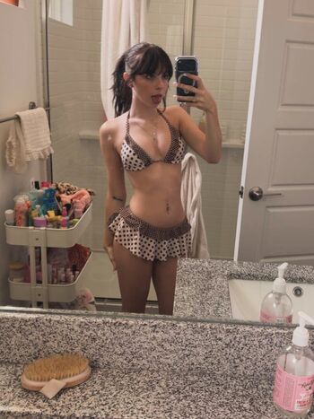 Full leaked Riley sweet peach private onlyfans photo