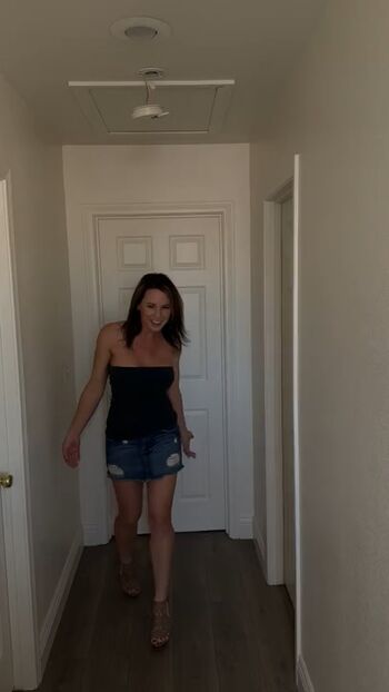 Full leaked Rileyann private onlyfans photo