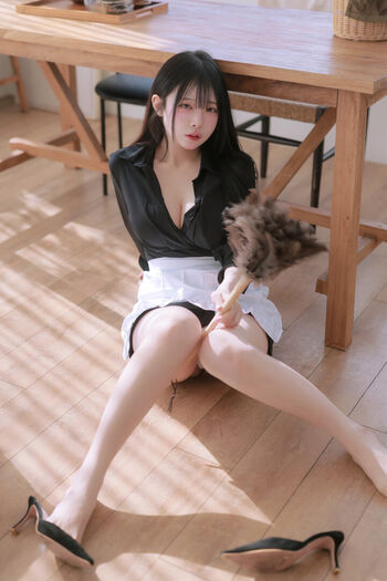 Full leaked Maud lowis/ private onlyfans photo