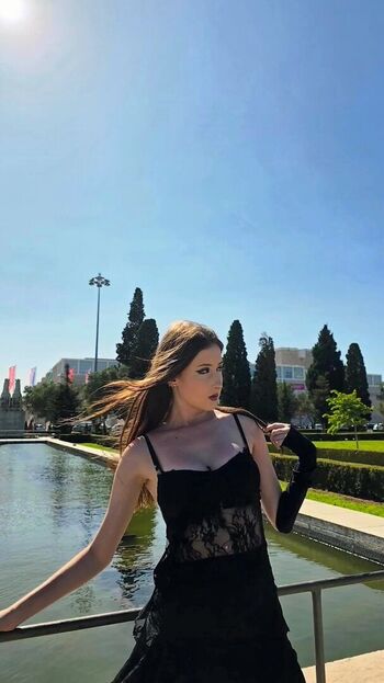 Full leaked Rineksalol private onlyfans photo