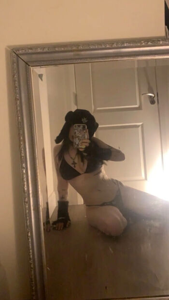 Full leaked Rio lawlor private onlyfans photo