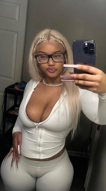 Full leaked Ripyerkwitak private onlyfans photo
