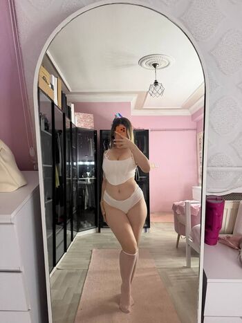 Full leaked Riribebe page private onlyfans photo