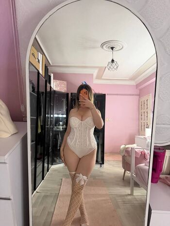 Full leaked Riribebe page private onlyfans photo