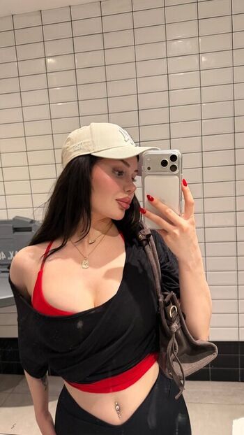 Full leaked Riribebe page private onlyfans photo