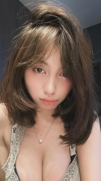 Full leaked Risaatjan page private onlyfans photo