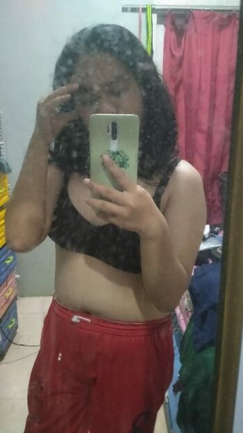 Full leaked Riska aprilia private onlyfans photo