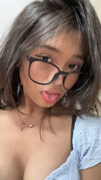 Full leaked Riska saputri private onlyfans photo