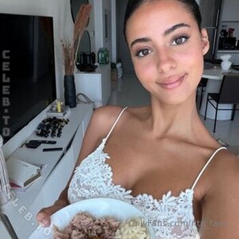 Full leaked Rita faez page private onlyfans photo