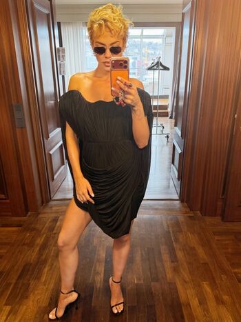 Full leaked Rita ora  page private onlyfans photo